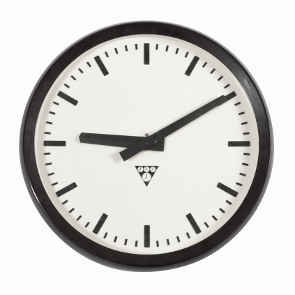 Pragotron  PV 274 clock